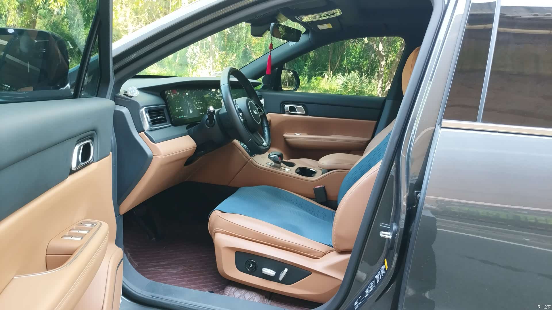 Li Auto ONE, 2023 12