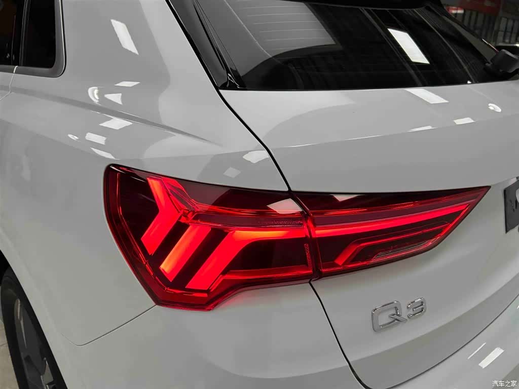 Audi Q3, 2022 19