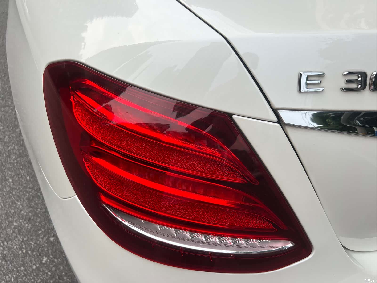 Mercedes-Benz E-Class, 2017 11