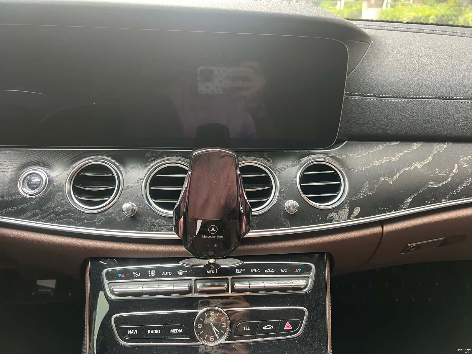 Mercedes-Benz E-Class, 2017 26