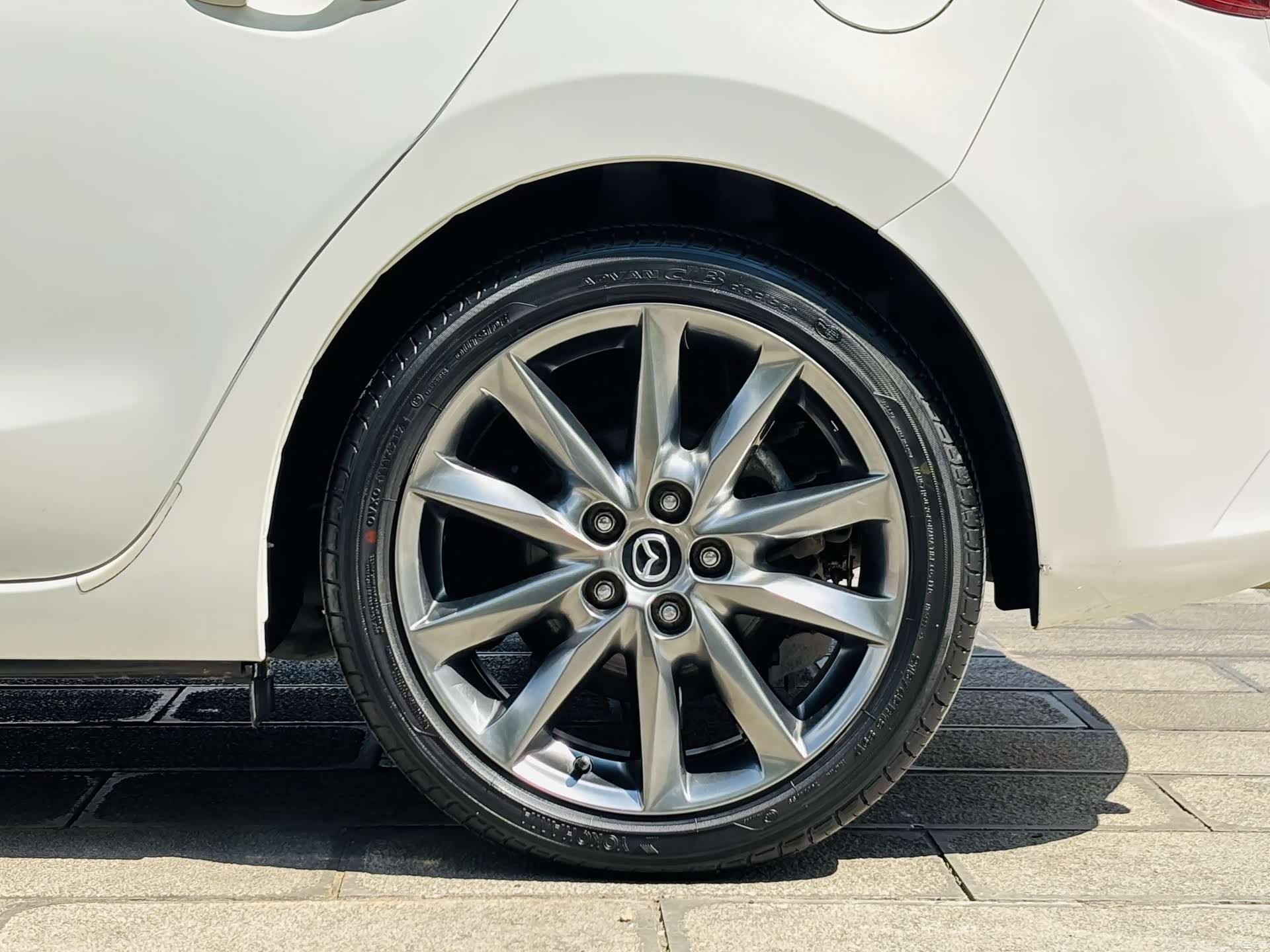 Mazda Mazda3, 2018 15