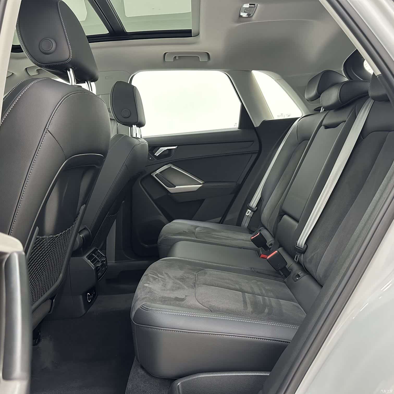 Audi Q3, 2023 9