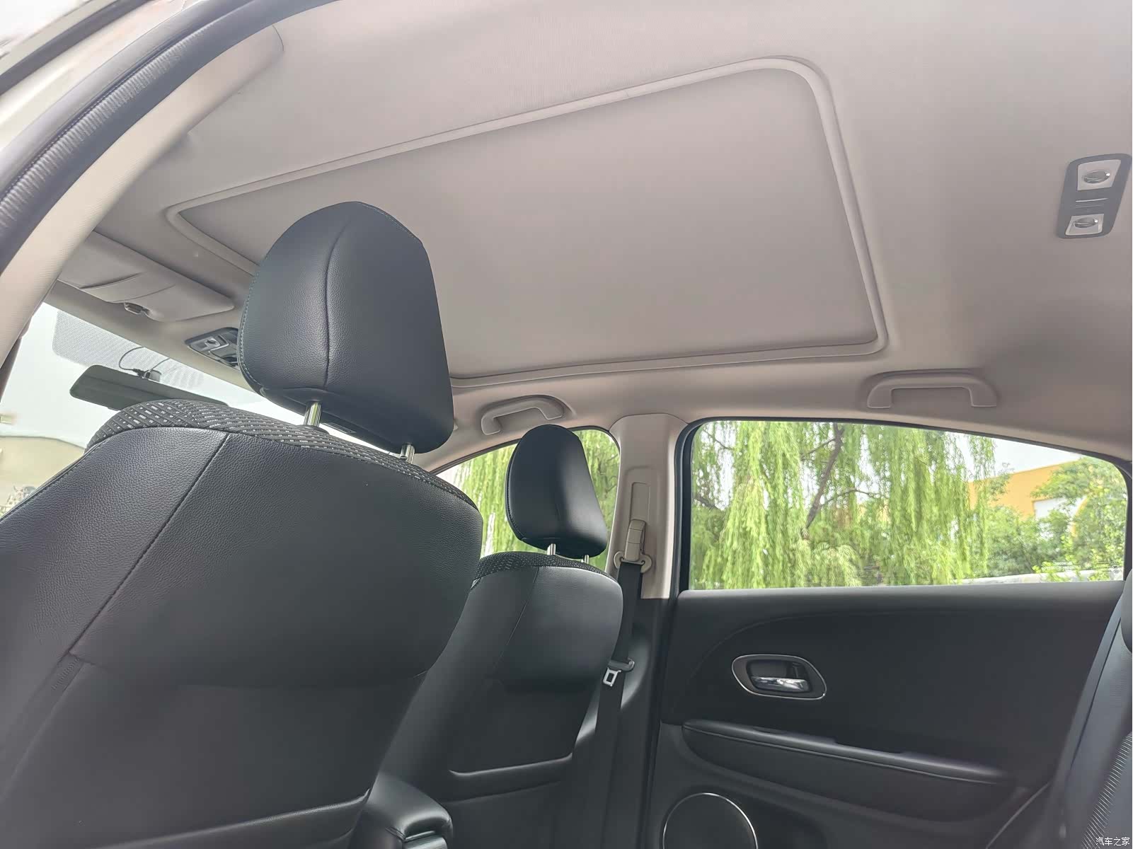 Honda Vezel, 2015 9