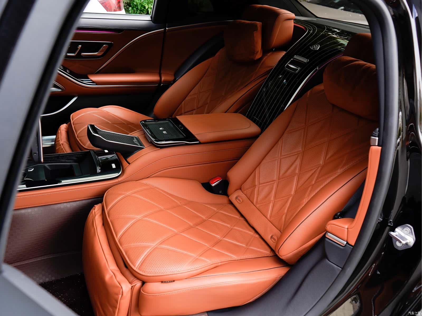 Maybach S-Class, 2021 13