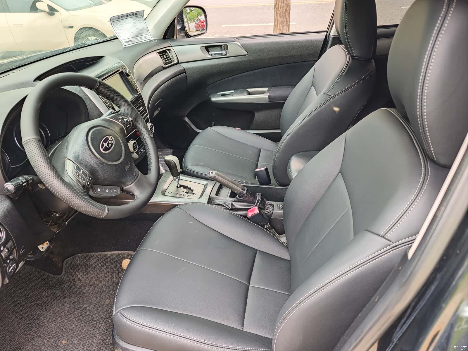Subaru Forester, 2012 все фото