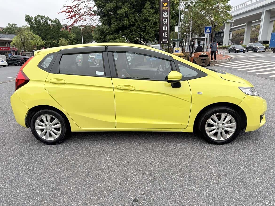 Honda Fit, 2016 4
