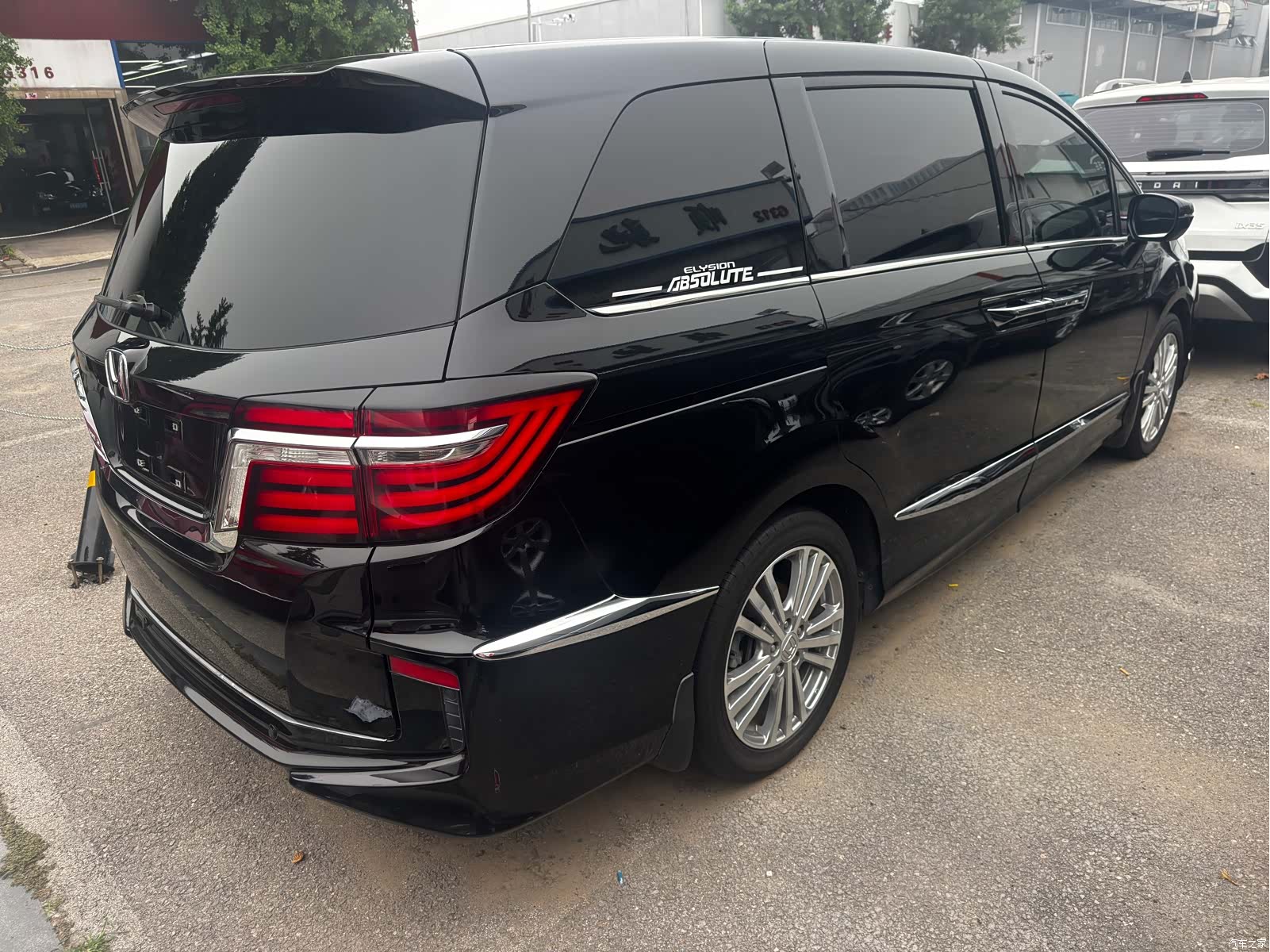 Honda Elysion, 2019 16
