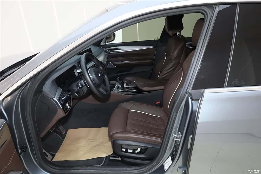 BMW 6 Series GT, 2019 19