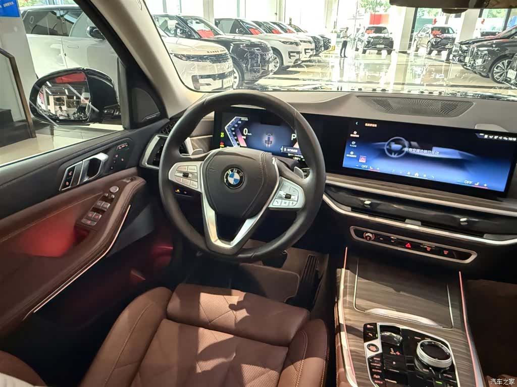 BMW X7, 2026 21