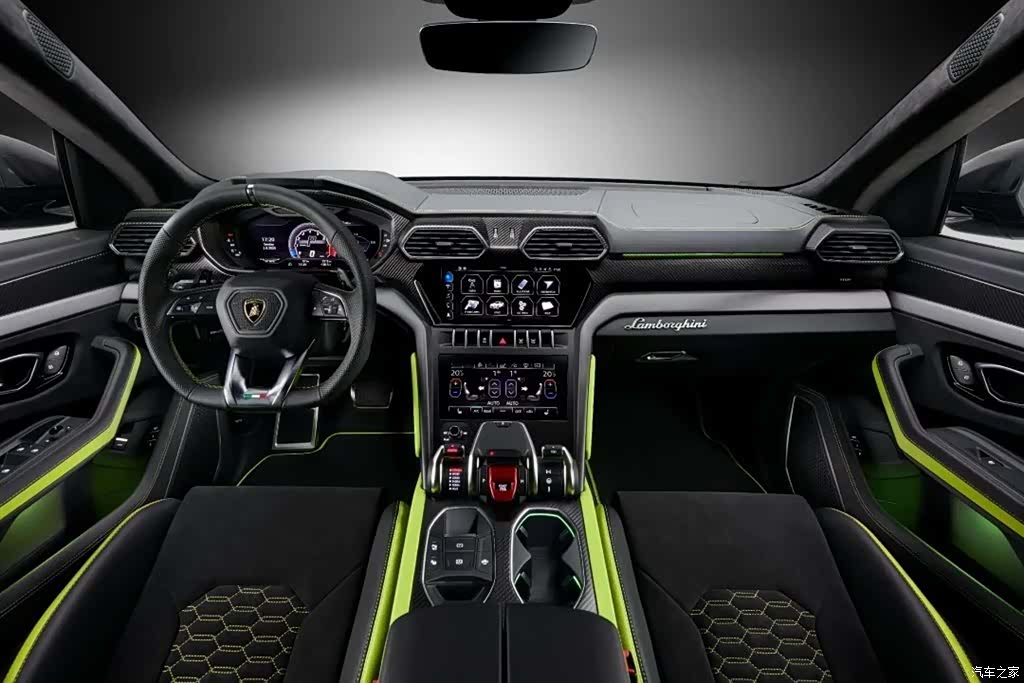 Lamborghini Urus, 2021 13