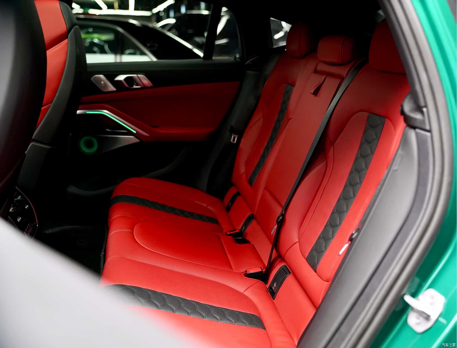 BMW X6, 2023 12