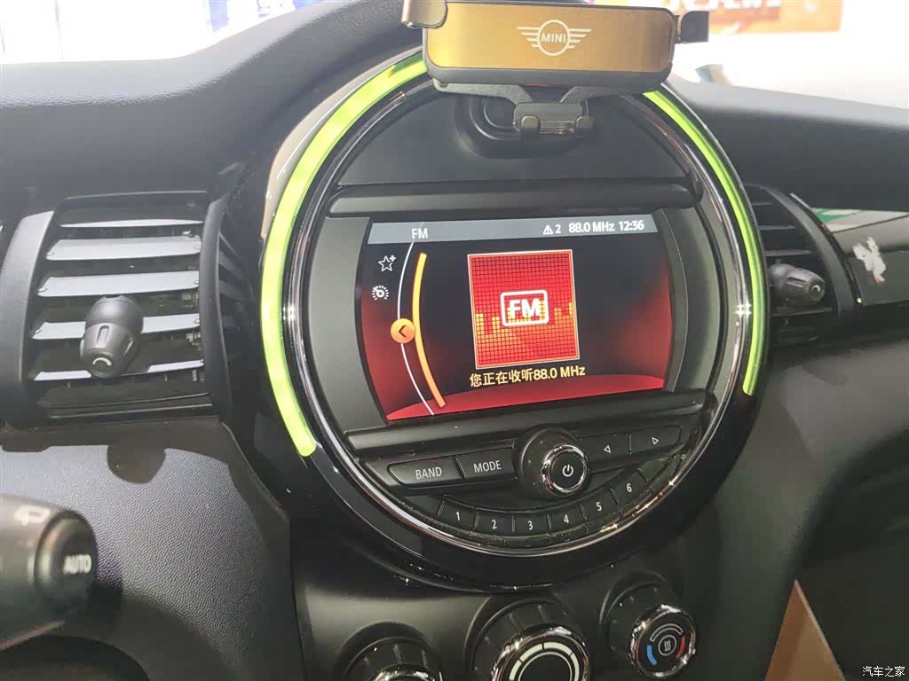 Mini ONE, 2019 все фото
