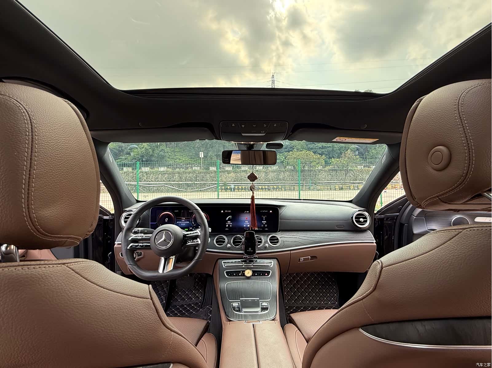 Mercedes-Benz E-Class, 2022 8