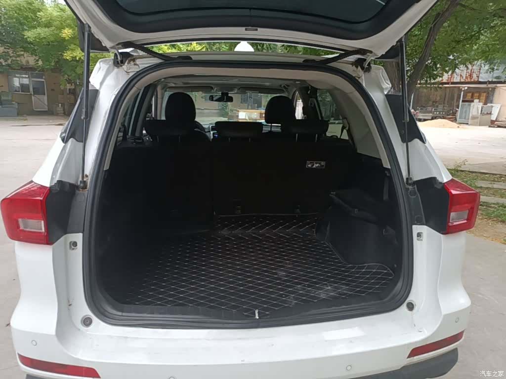 Haval M6, 2017 19