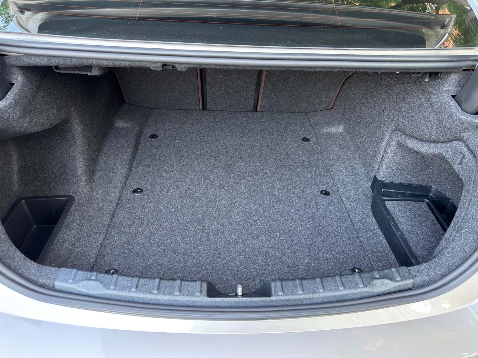 BMW 3 Series, 2019 14