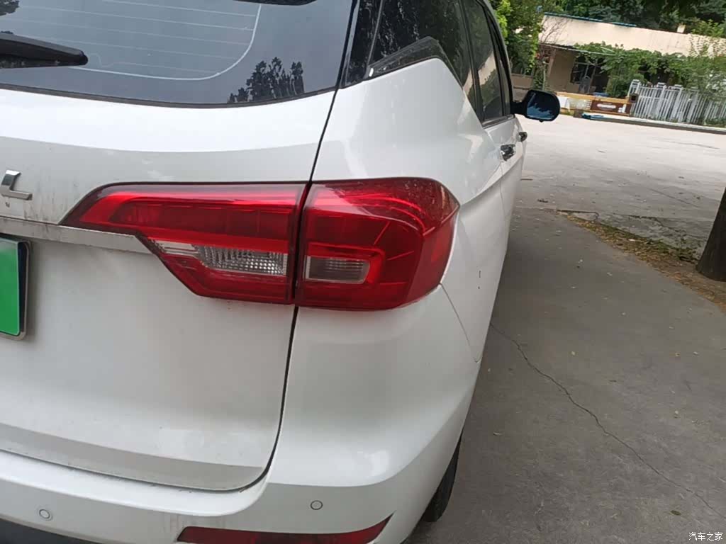 Haval M6, 2017 8