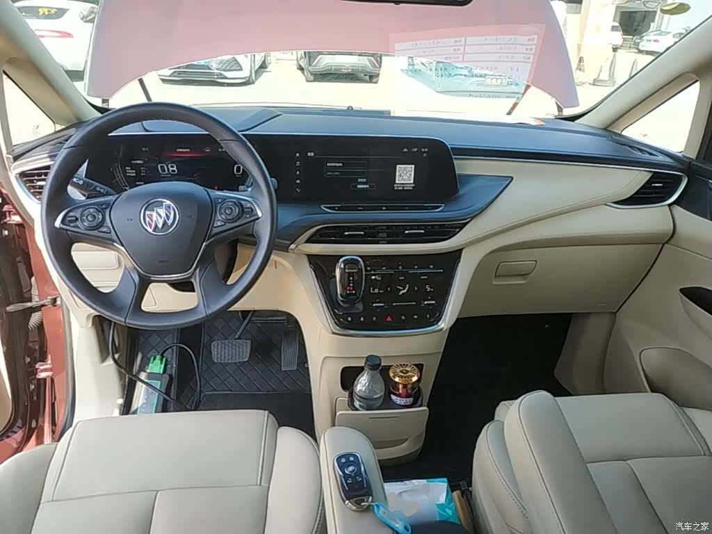 Buick GL8, 2022 10