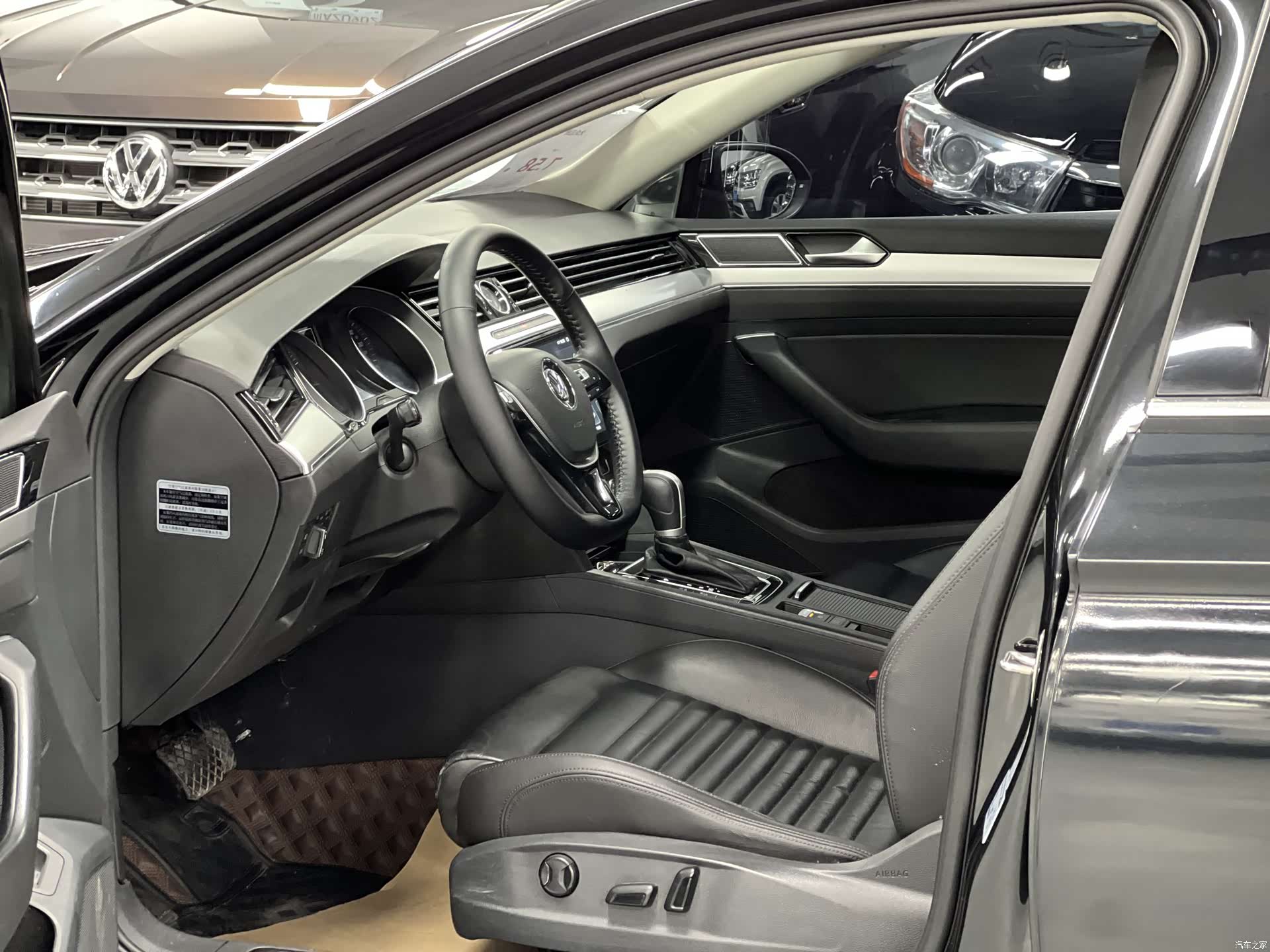 Volkswagen Magotan, 2018 4