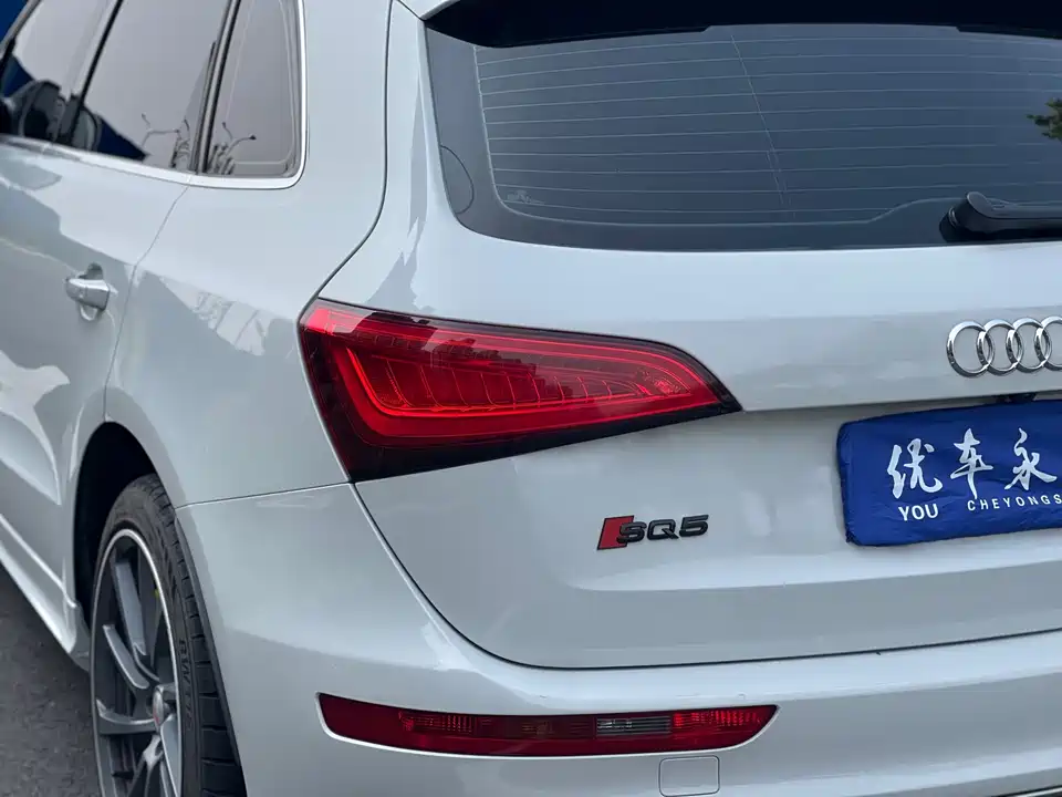 Audi SQ5 Audi SQ5