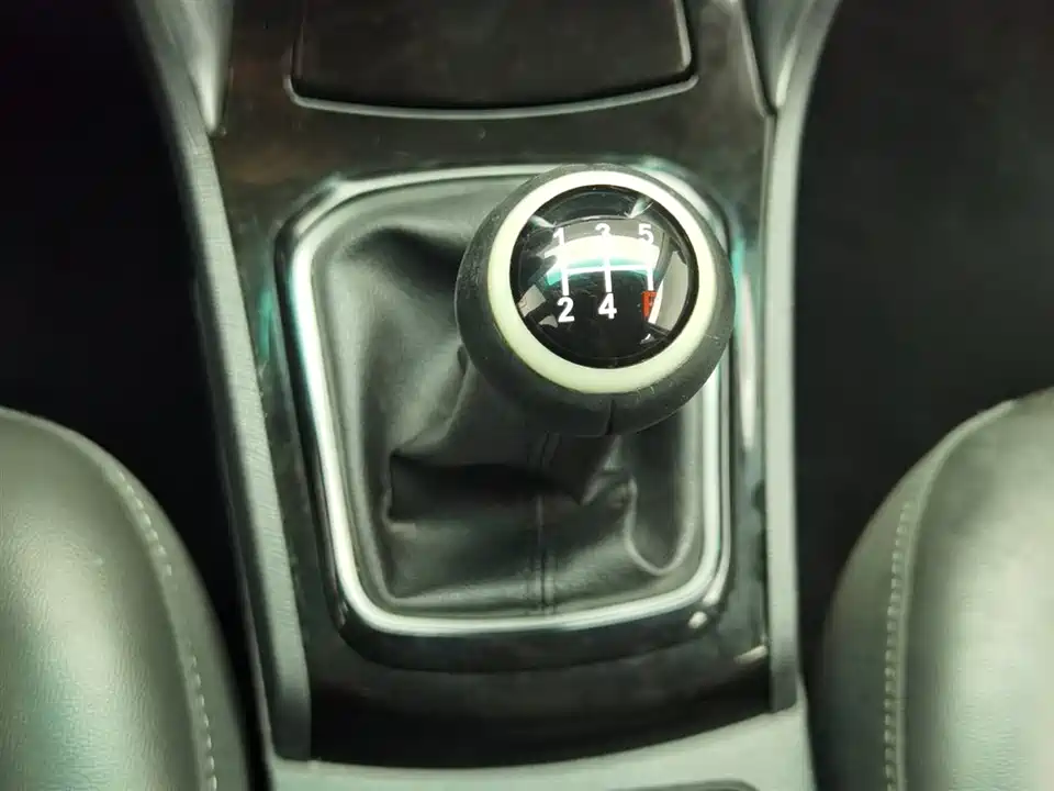 BYD F3