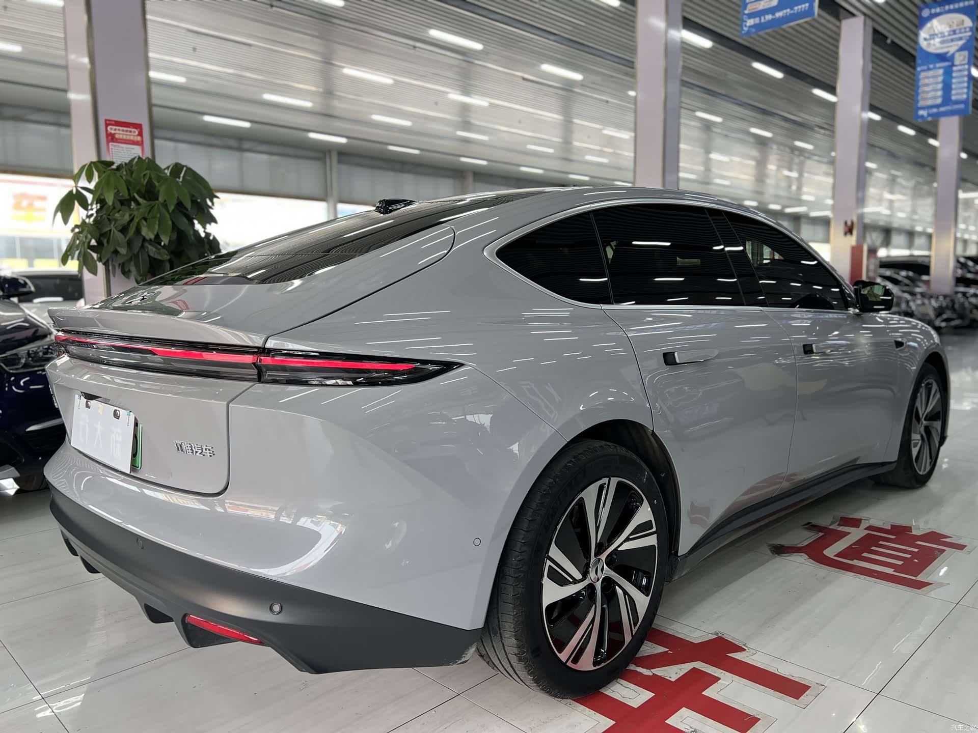 NIO ET5, 2024 7