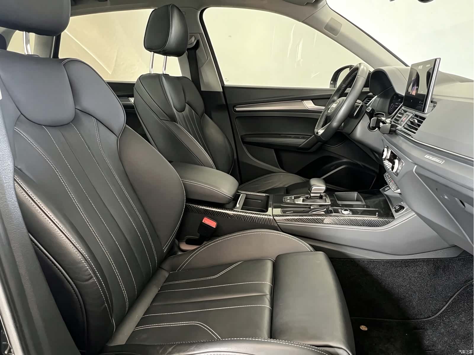 Audi Q5L, 2022 8
