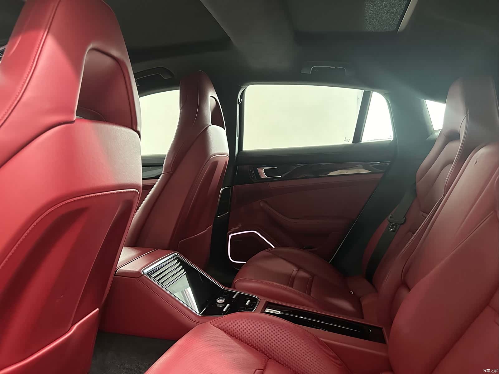 Porsche Panamera, 2021 8