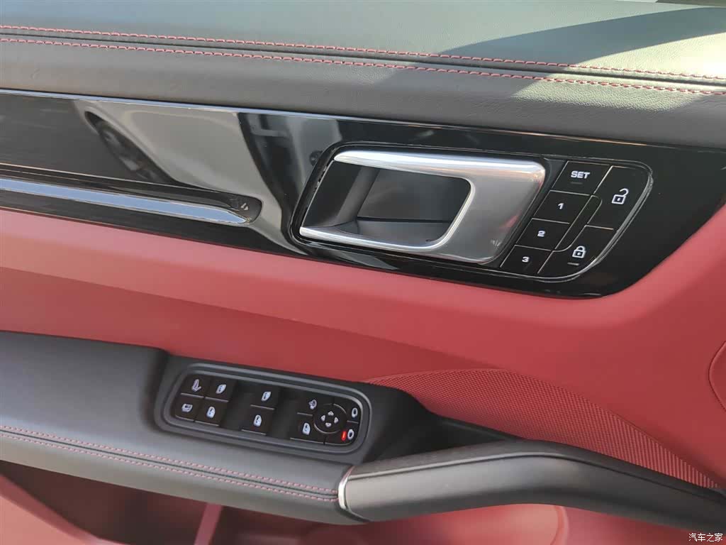 Porsche Cayenne, 2020 6