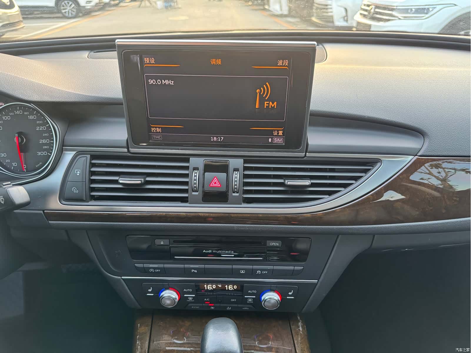 Audi A6L, 2018 12