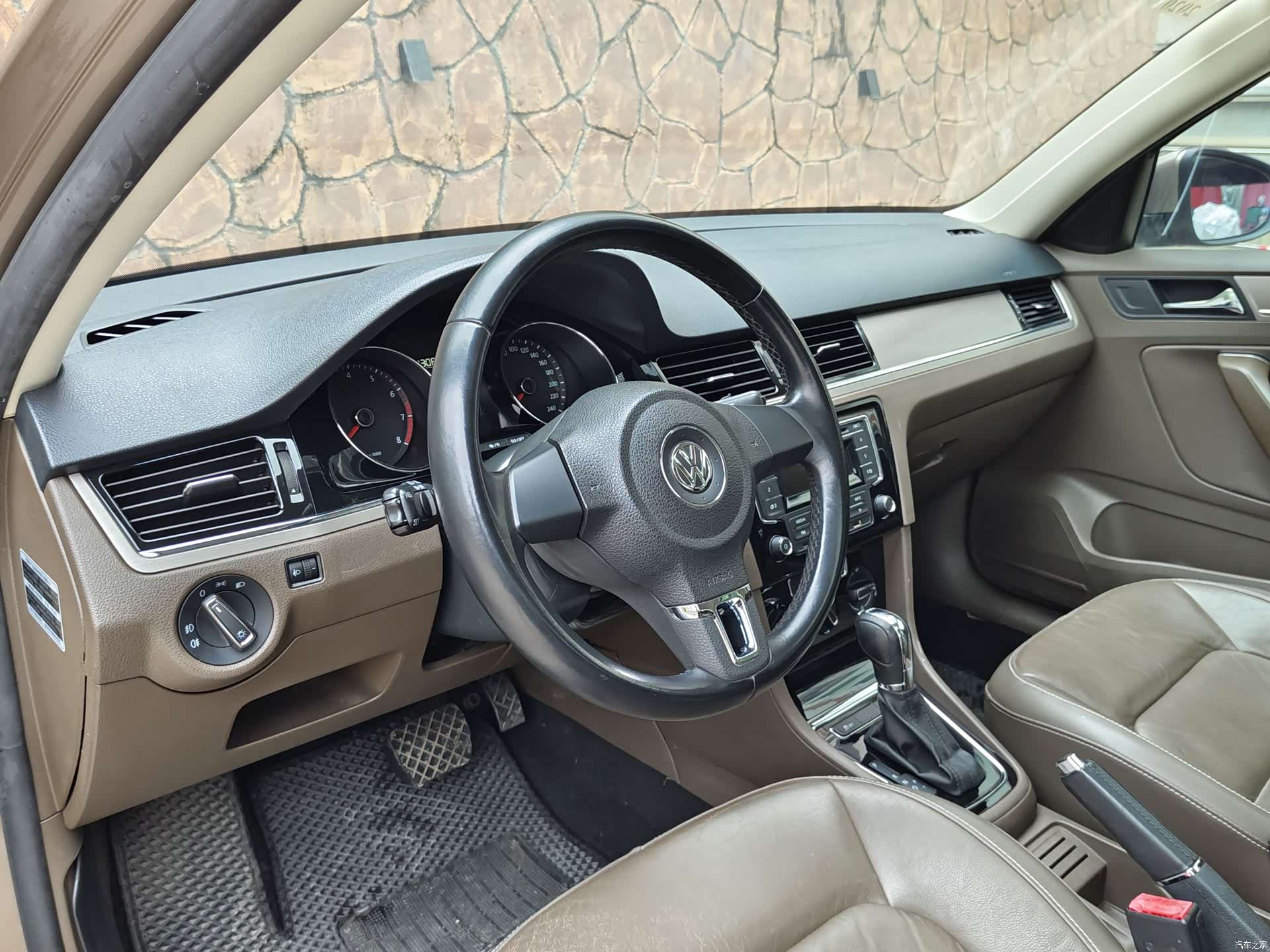 Volkswagen Bora, 2014 18