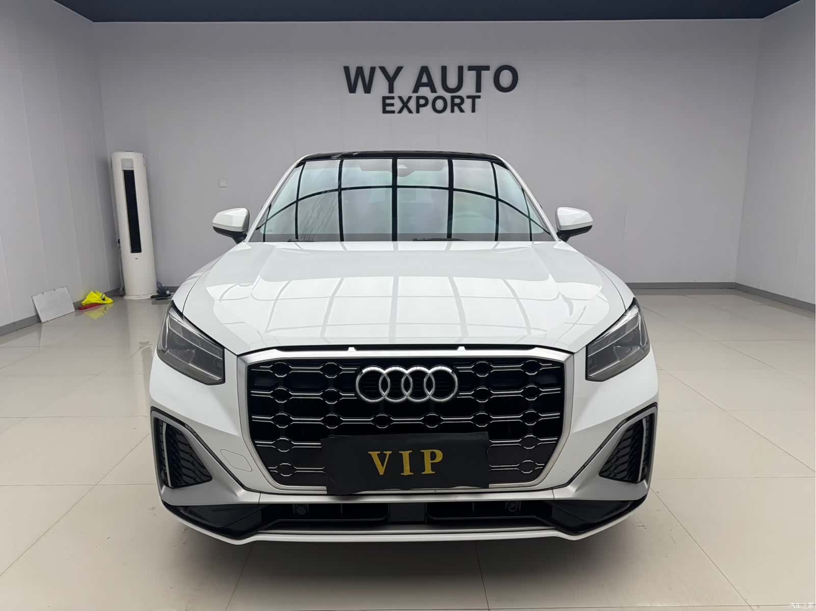 Audi Q2L, 2022 2