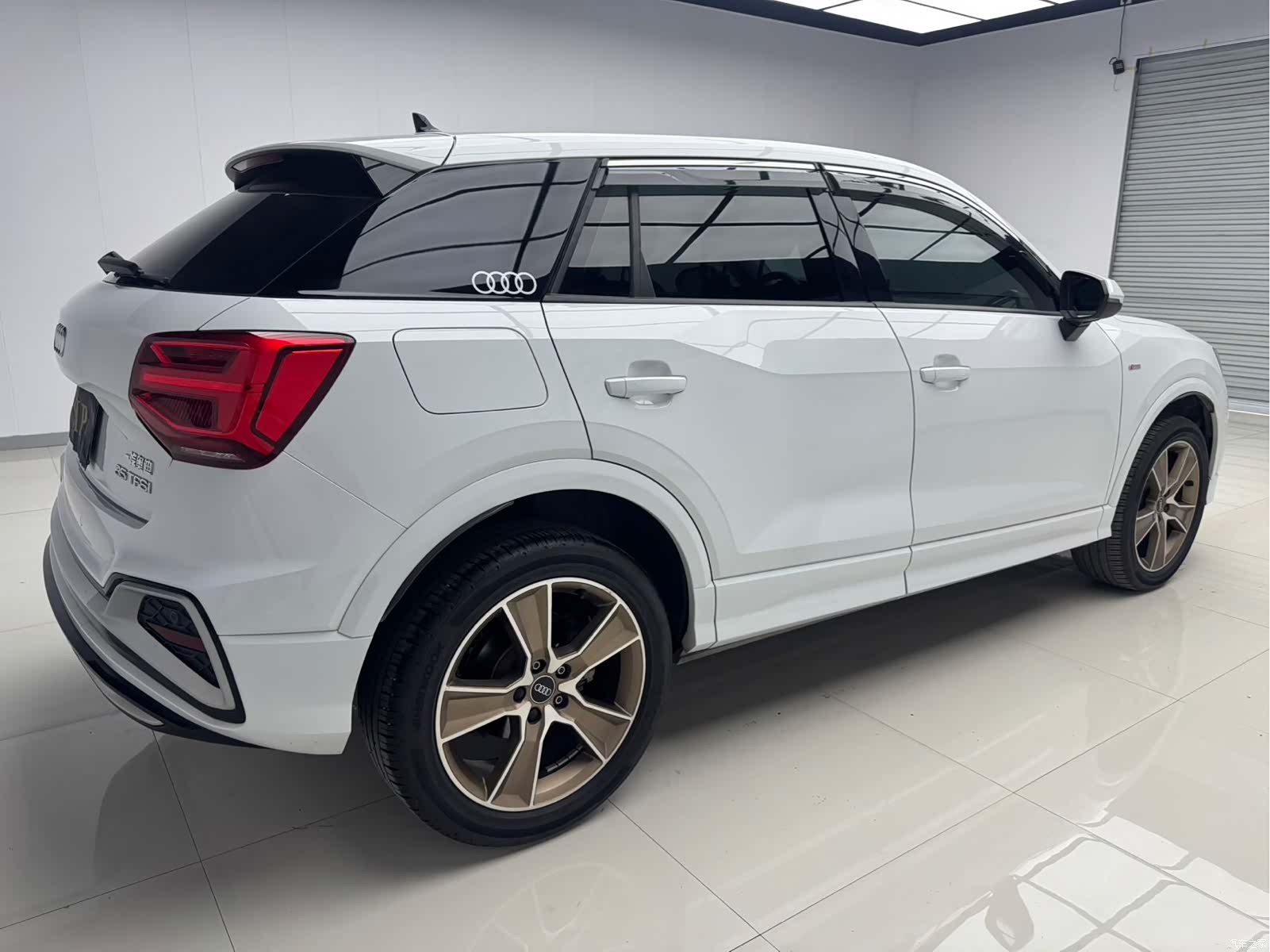 Audi Q2L, 2022 6