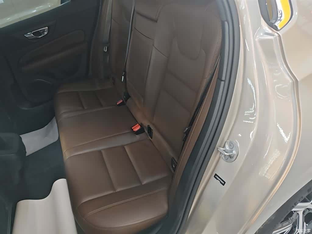 Volvo S60, 2024 17