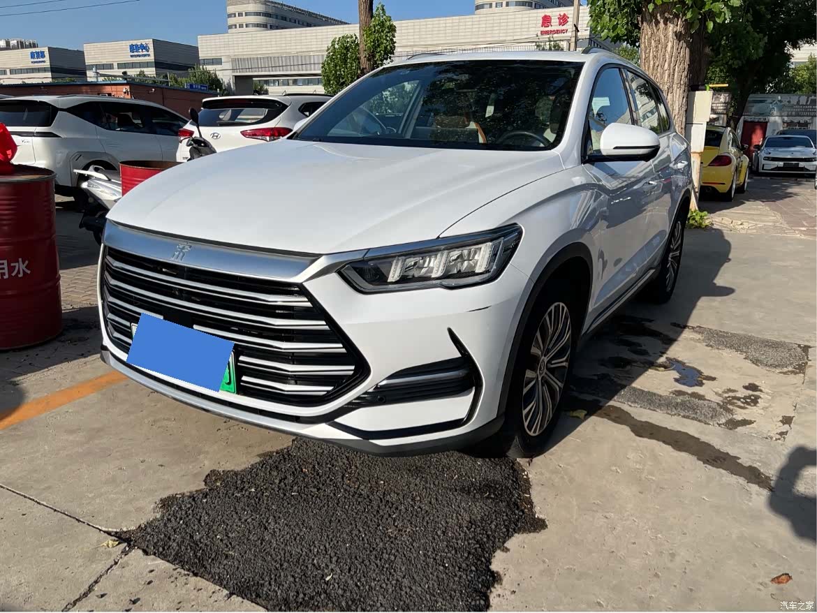 BYD Song, 2022 1