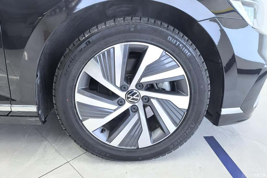 Volkswagen Magotan, 2022 6