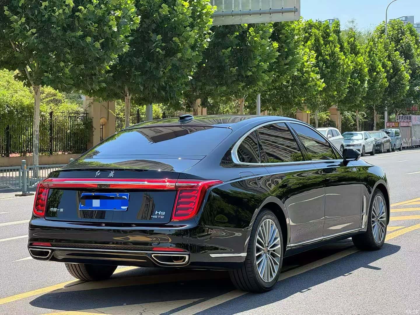 Hongqi H9, 2022 9