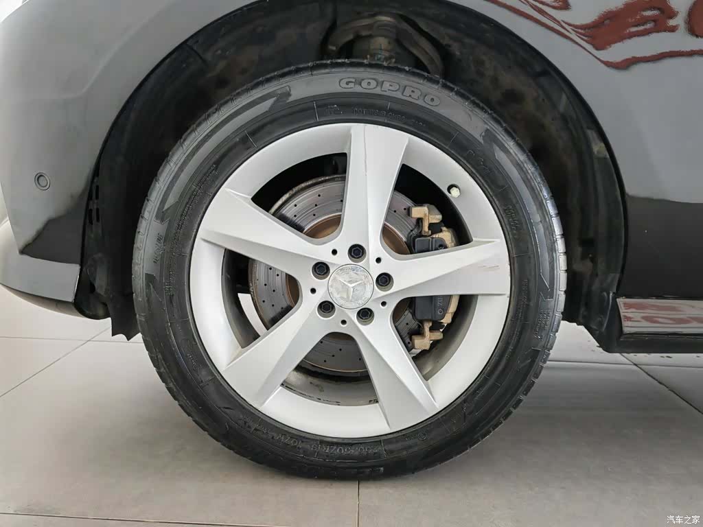 Mercedes-Benz M-Class, 2015 17