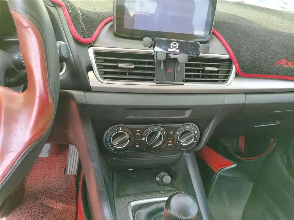 Mazda 3 Angkesaila Mazda 3 Angkesaila