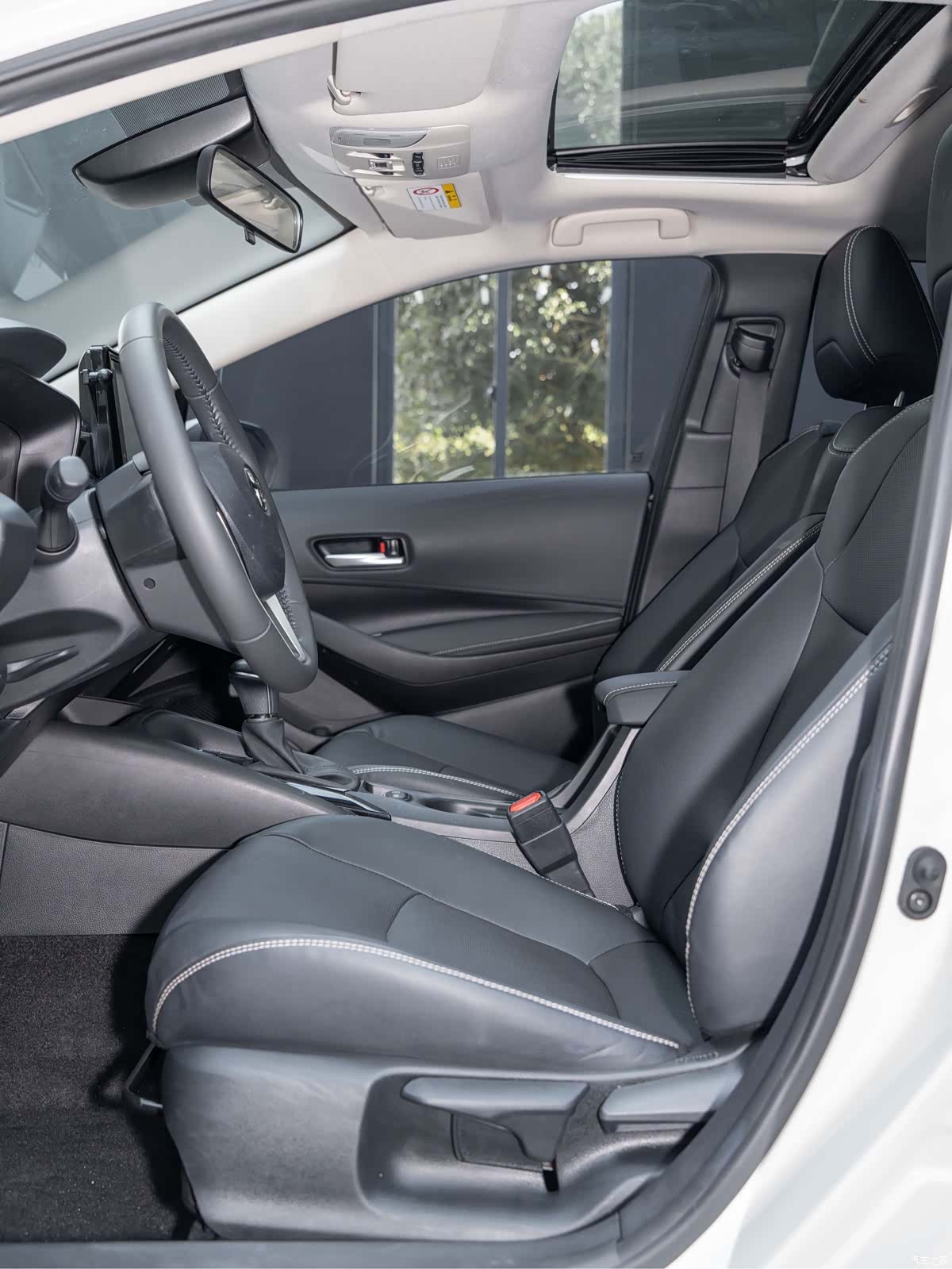 Toyota Corolla, 2022 11