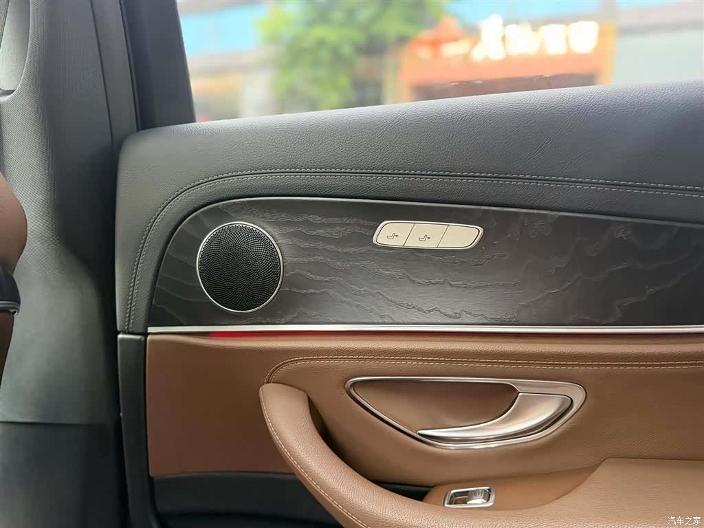 Mercedes-Benz E-Class, 2016 10
