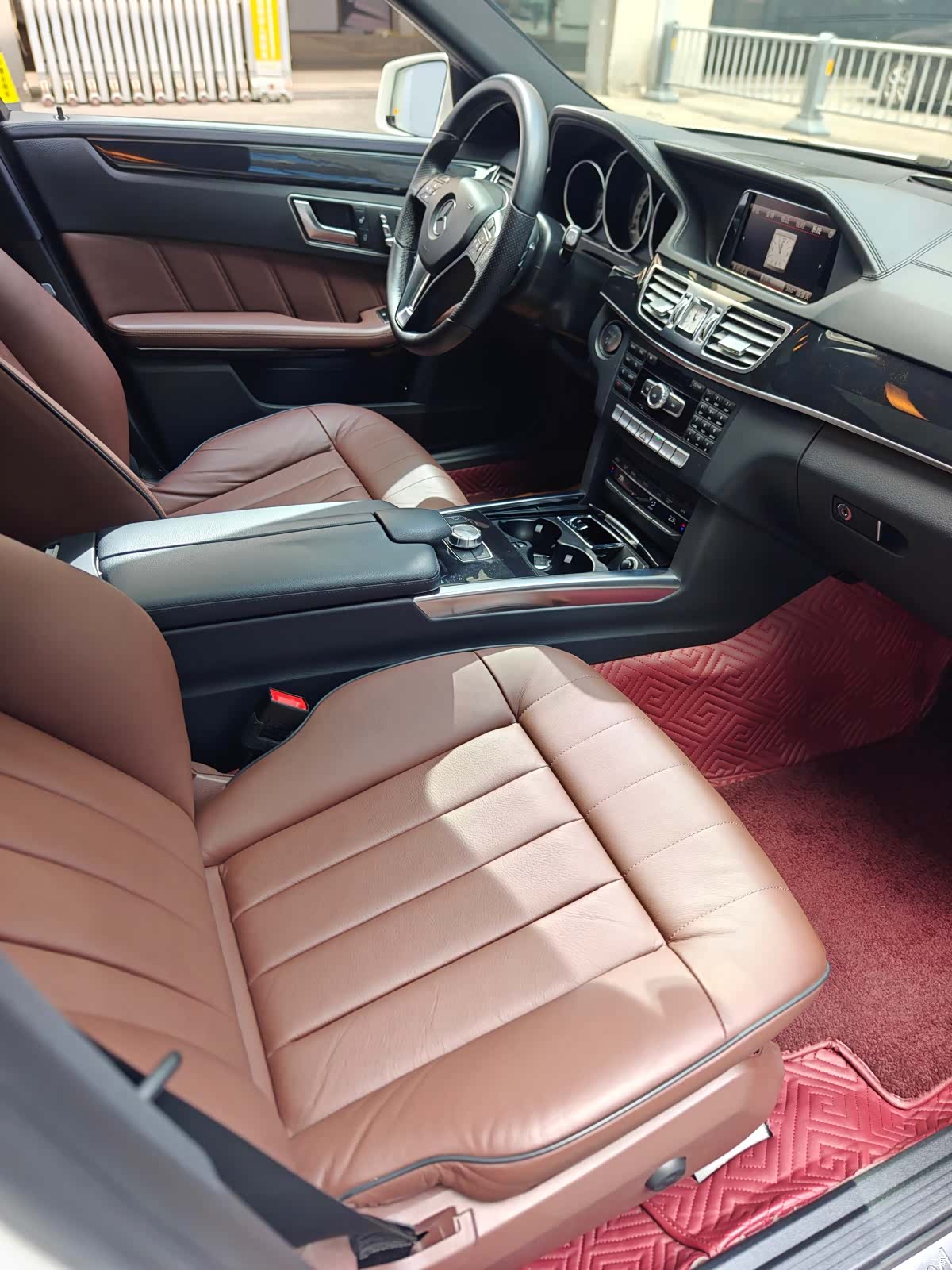 Mercedes-Benz E-Class, 2015 6