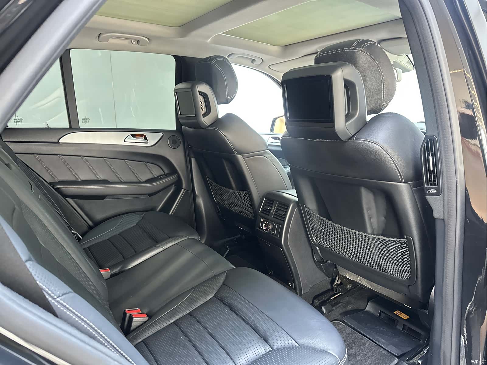 Mercedes-Benz M-Class AMG, 2015 13