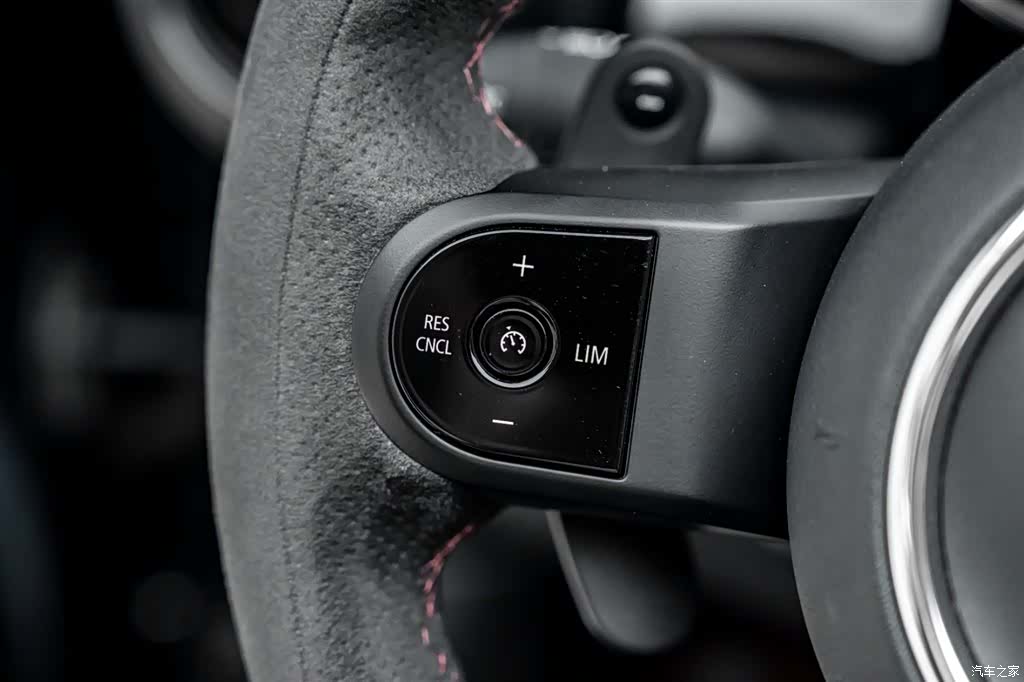Mini Cooper, 2023 9