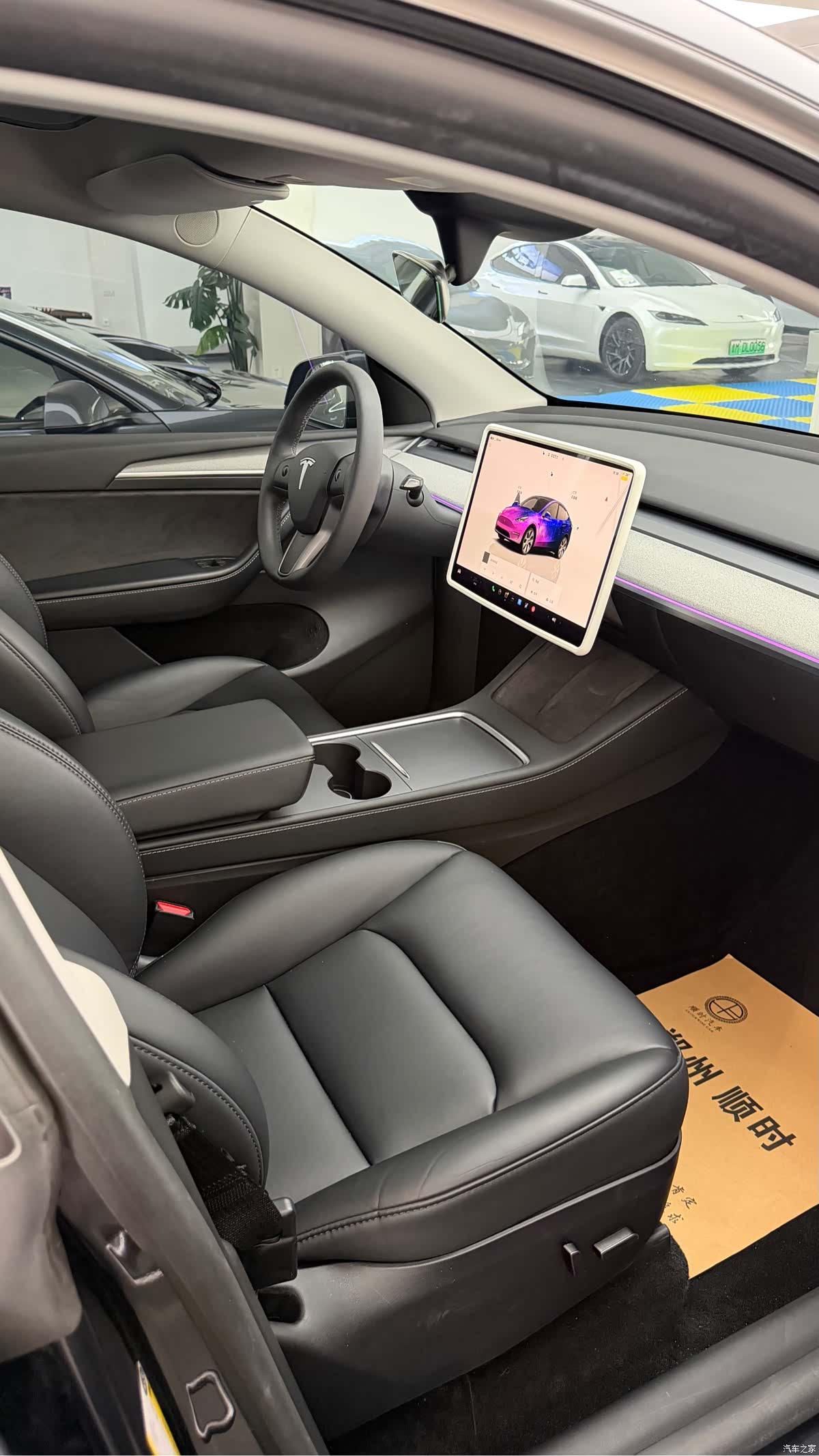 Tesla Model Y, 2024 все фото