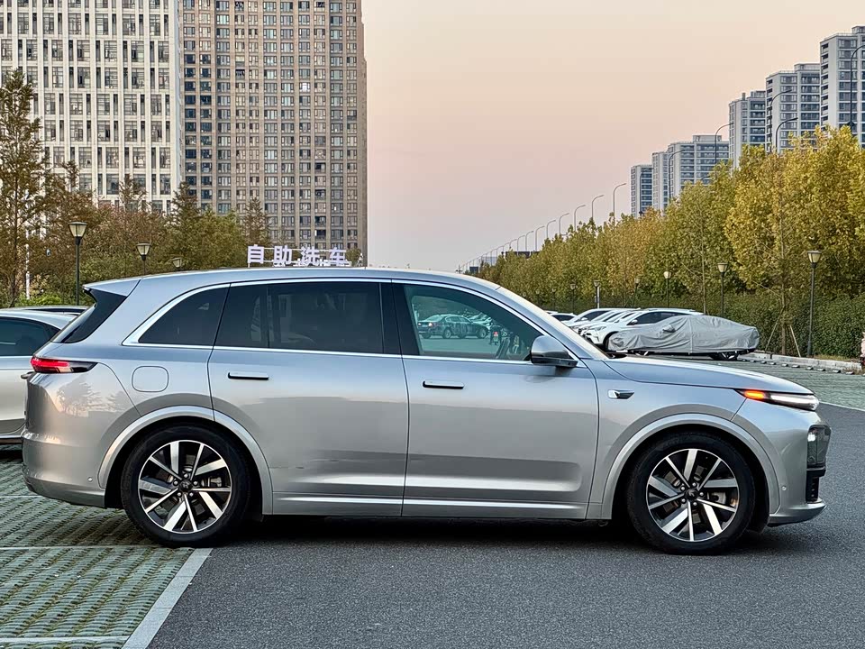 Li Auto Ideal L7