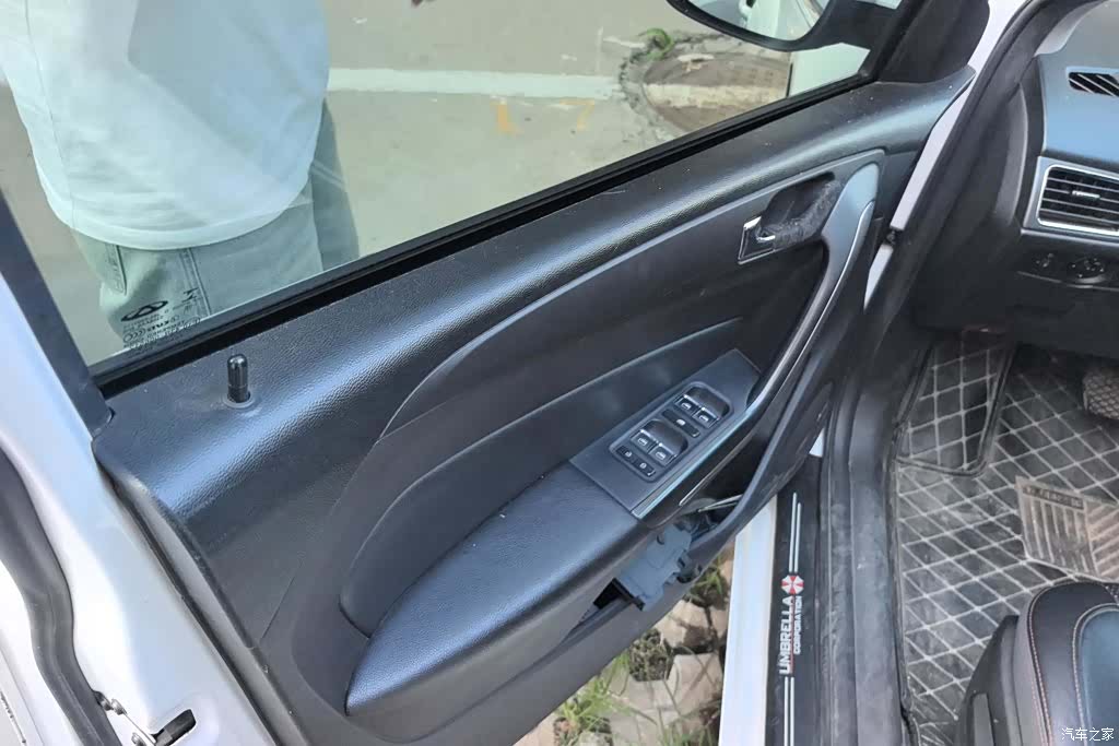 Chery 5, 2016 7