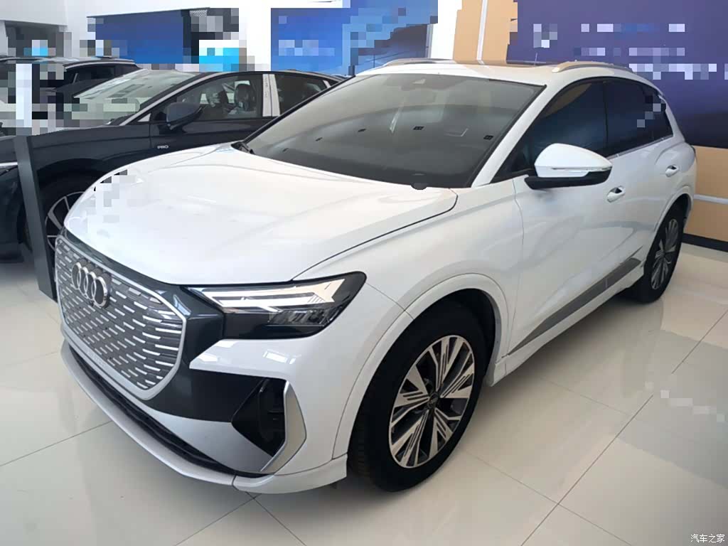 Audi Q4 e-tron, 2024 1