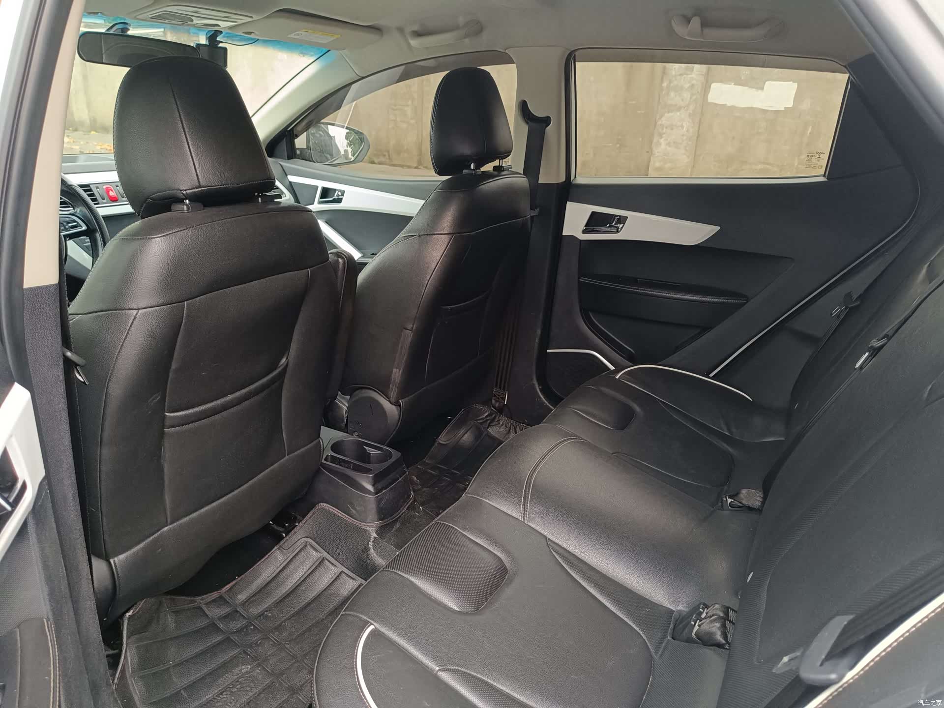 JAC S2, 2015 9