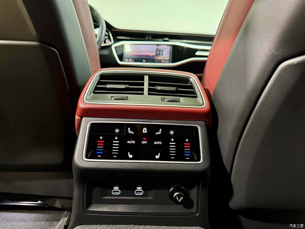 Audi A7L, 2024 22