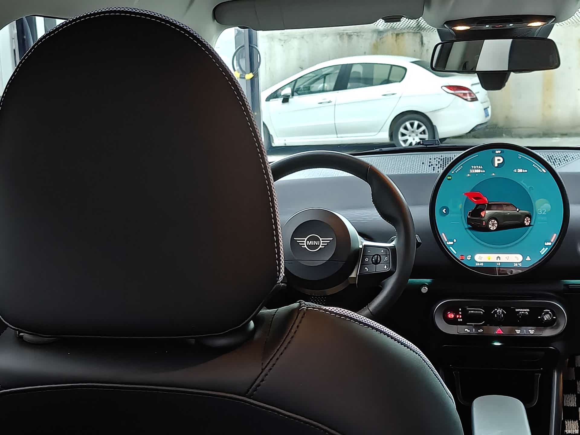 Mini Cooper, 2025 9